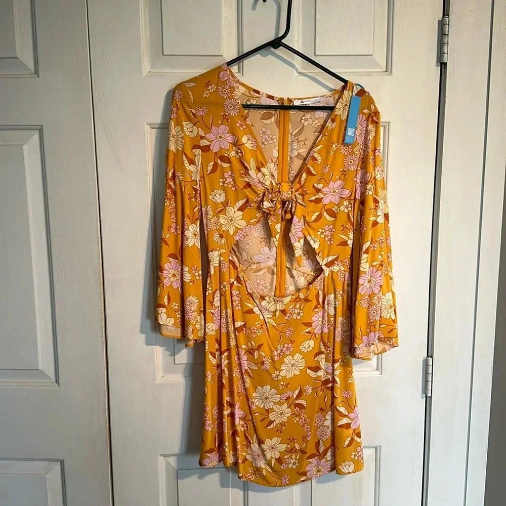 NWT Cupshe Dress Medium